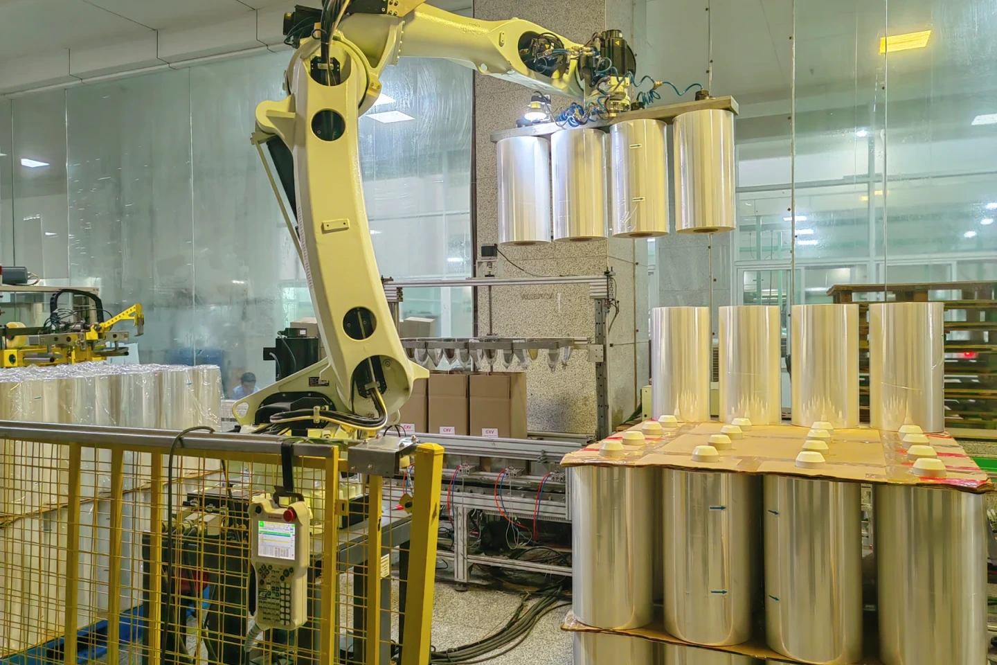Robotic packing